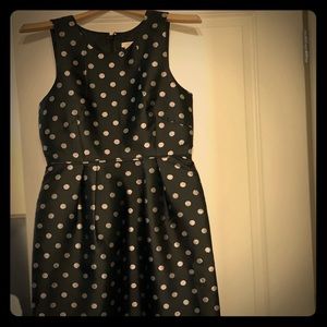 Black white silver dots